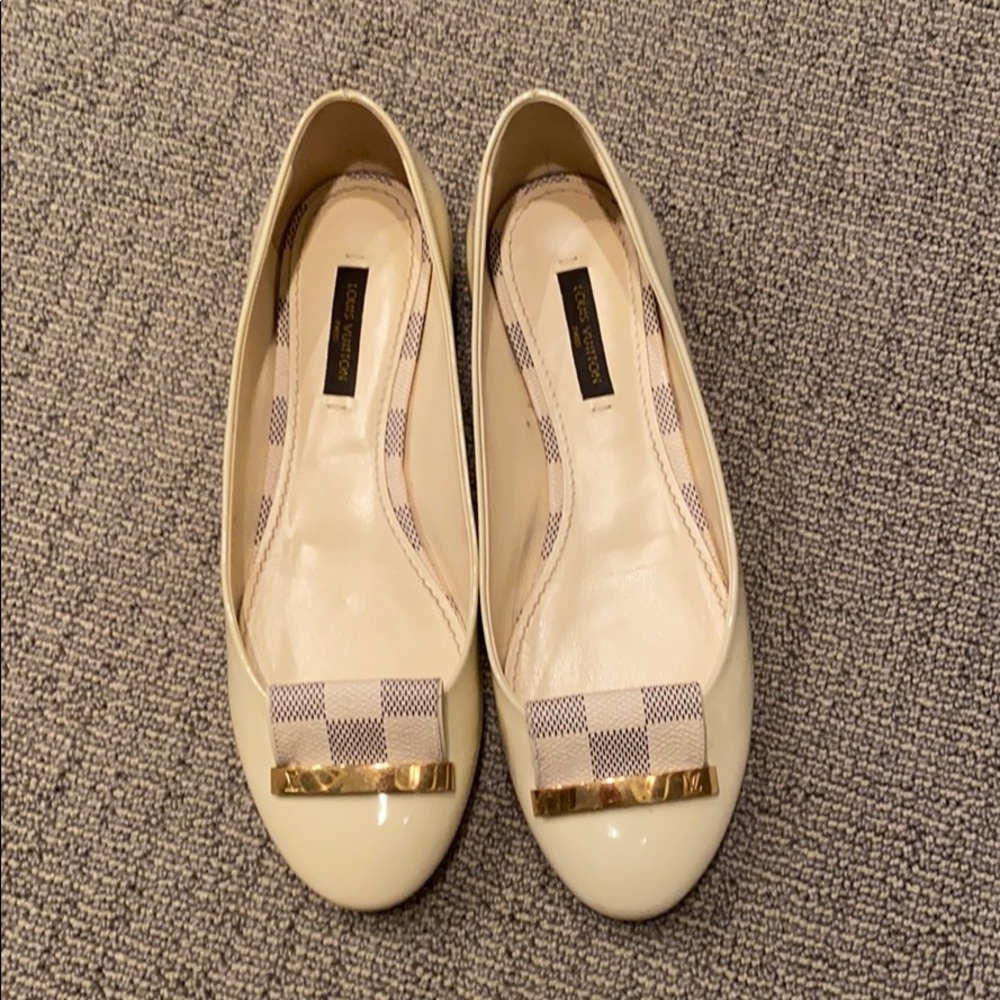 Louis Vuitton Flats